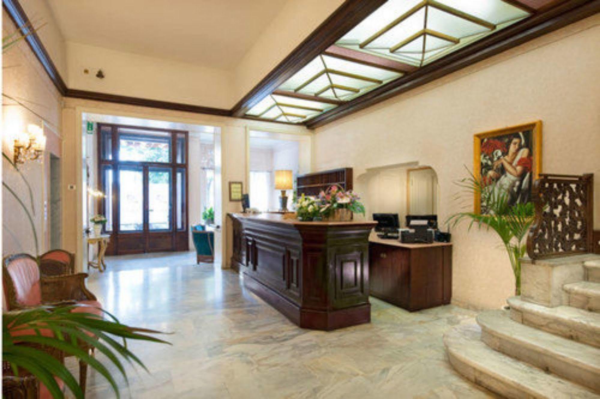 Grand Hotel Regina Salsomaggiore Salsomaggiore Terme Kültér fotó