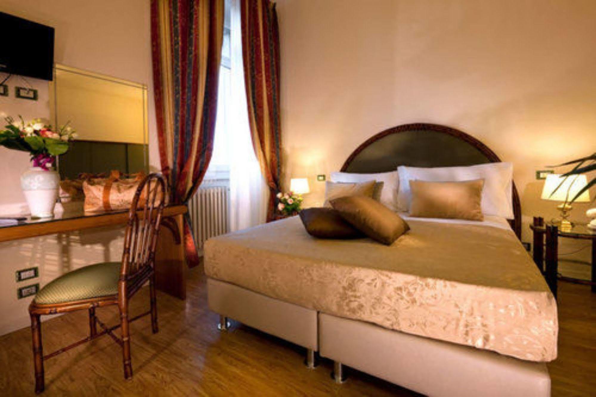 Grand Hotel Regina Salsomaggiore Salsomaggiore Terme Kültér fotó