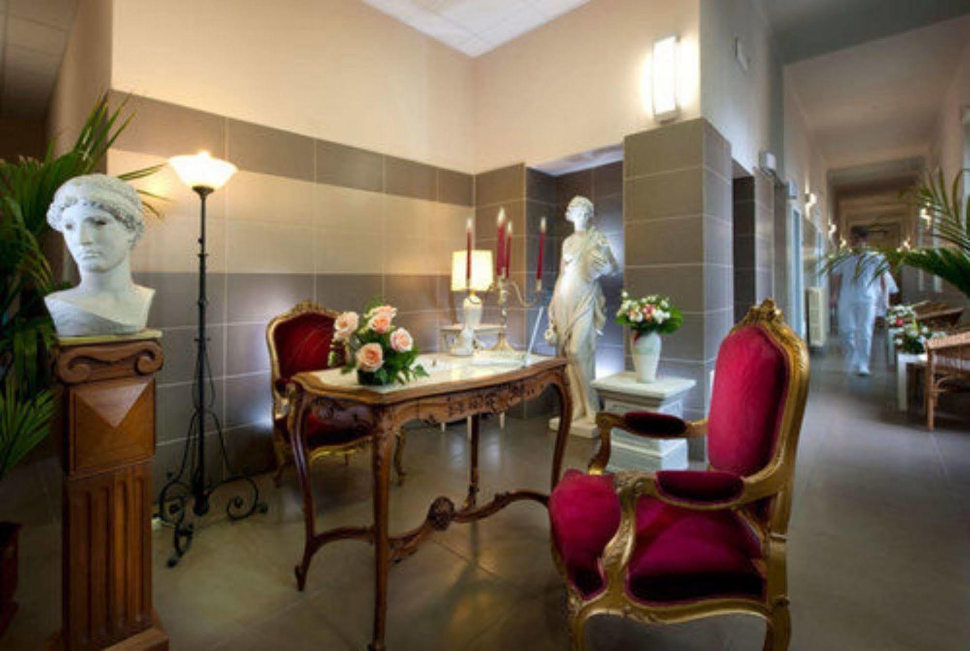 Grand Hotel Regina Salsomaggiore Salsomaggiore Terme Kültér fotó