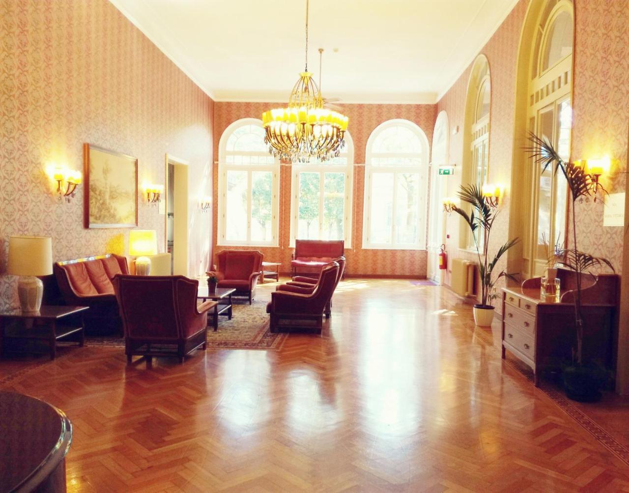 Grand Hotel Regina Salsomaggiore Salsomaggiore Terme Kültér fotó