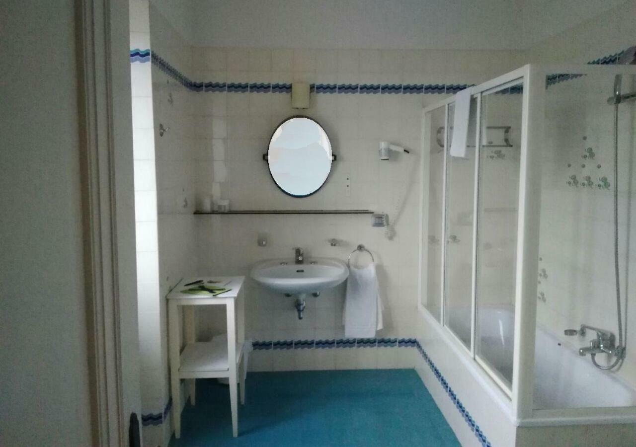 Grand Hotel Regina Salsomaggiore Salsomaggiore Terme Kültér fotó